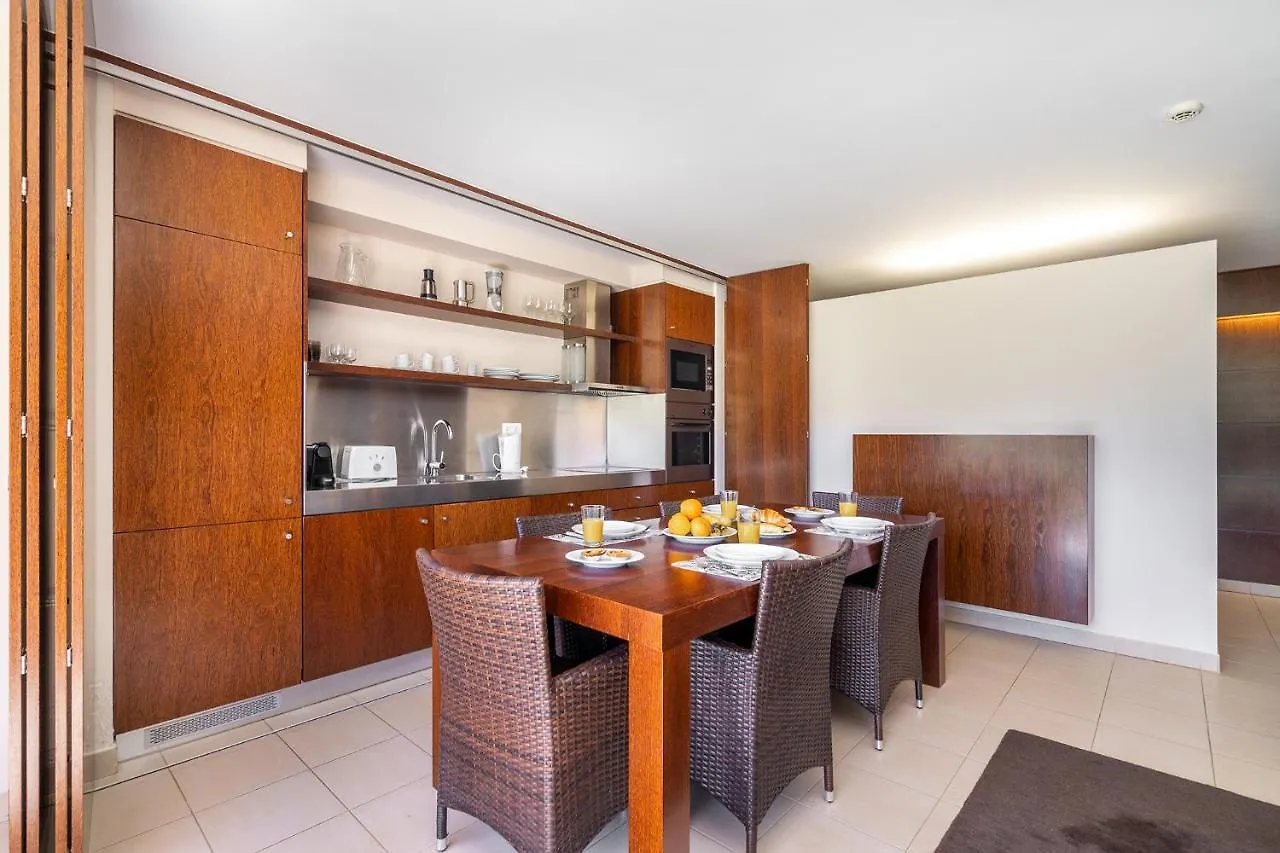 Apartment Wah Family Holidays In Salgados W S-Pool & Garden Guia